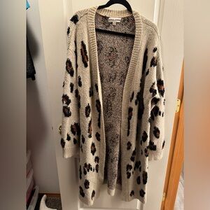 Knox Rose Cheetah Print Duster Cardigan in Tan and Black